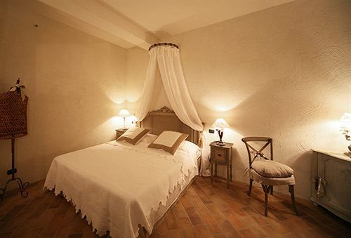 Il Poggio Country Resort Graniti Екстер'єр фото