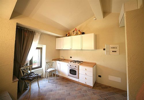 Il Poggio Country Resort Graniti Екстер'єр фото